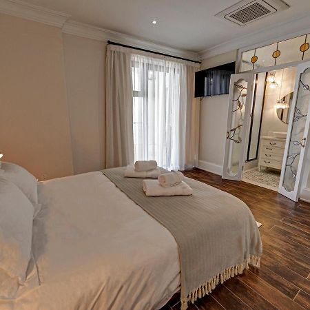 Lagoon Suites Guesthouse Cc ولفس بي المظهر الخارجي الصورة