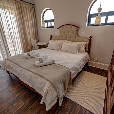 Lagoon Suites Guesthouse Cc ولفس بي المظهر الخارجي الصورة