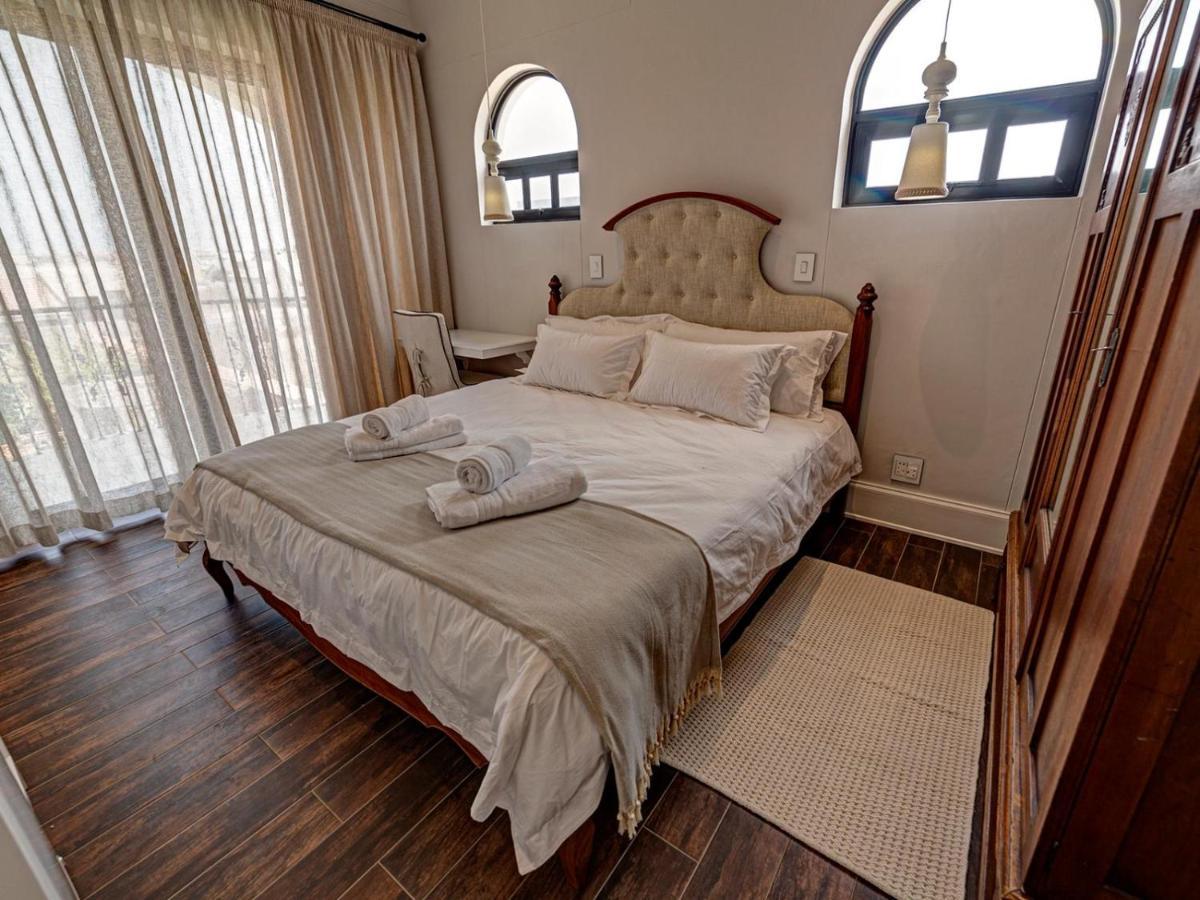 Lagoon Suites Guesthouse Cc ولفس بي المظهر الخارجي الصورة