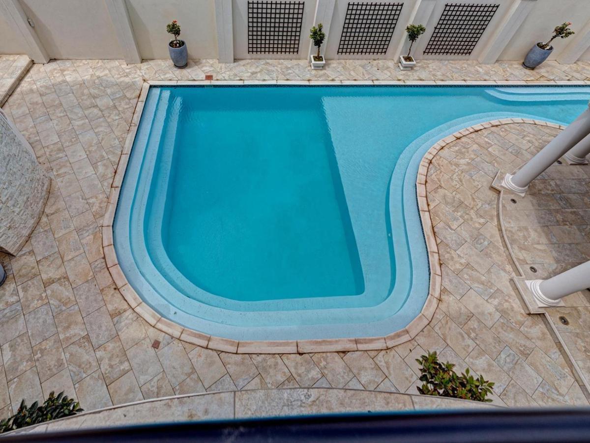 Lagoon Suites Guesthouse Cc ولفس بي المظهر الخارجي الصورة