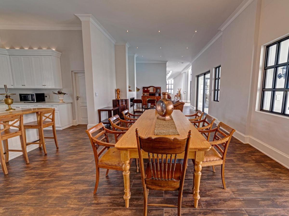 Lagoon Suites Guesthouse Cc ولفس بي المظهر الخارجي الصورة