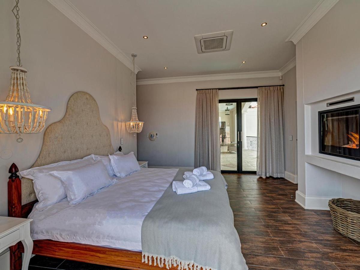 Lagoon Suites Guesthouse Cc ولفس بي المظهر الخارجي الصورة