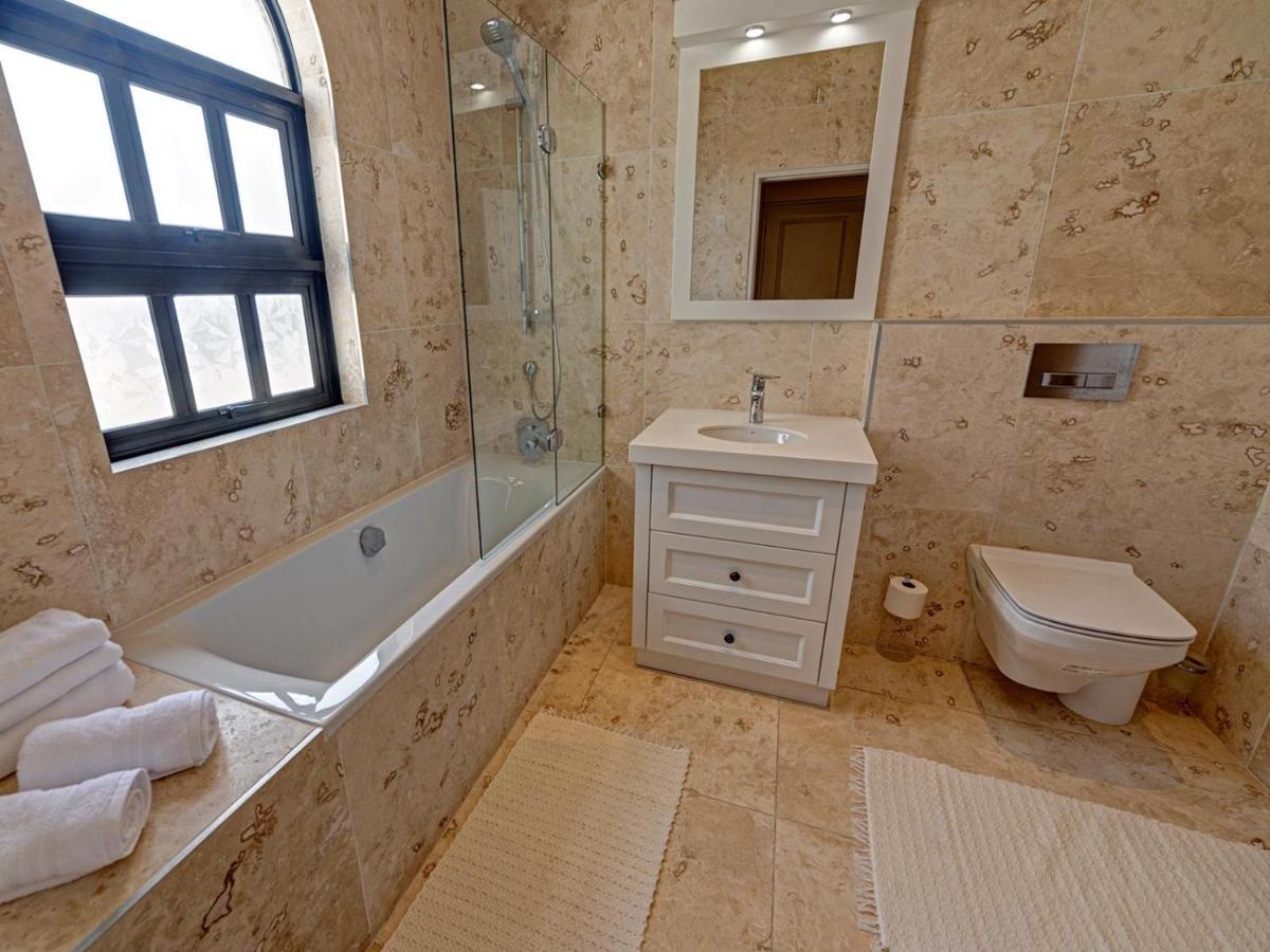 Lagoon Suites Guesthouse Cc ولفس بي المظهر الخارجي الصورة